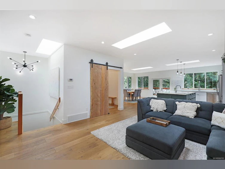 4777 Forbidden Plateau Road, Courtenay, BC, V9J 1R3 - 39