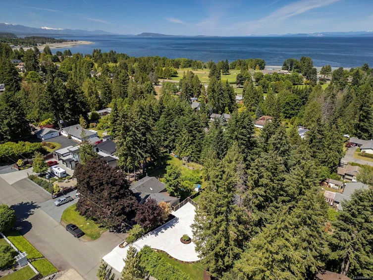 177 Sunningdale Road, Qualicum Beach, BC, V9K 1L1 - 50