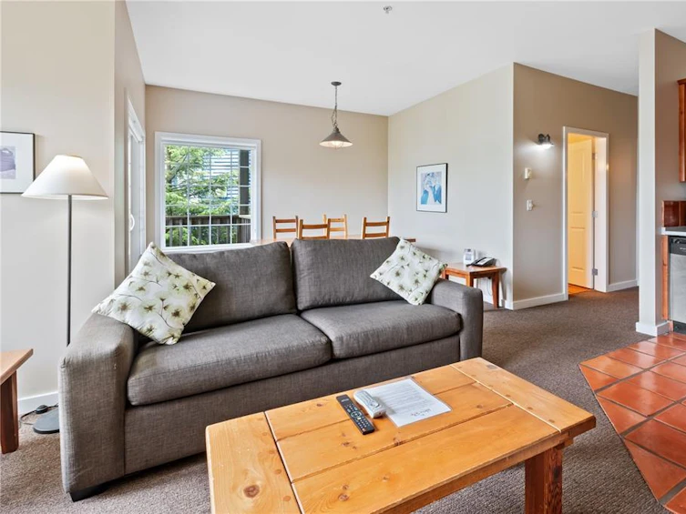 512-1971 Harbour Drive, Ucluelet, BC, V0R 3A0 - 3