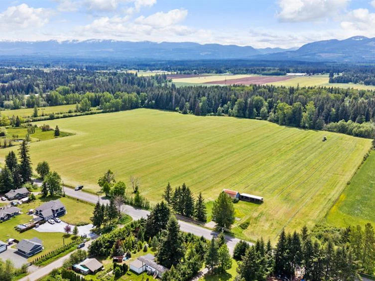 5941 N Island Highway, Courtenay, BC, V9J 1T6 - 23