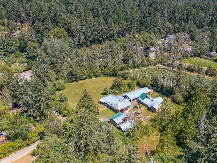 11175 Heather Road, North Saanich, BC, V8L 5P3 - 4