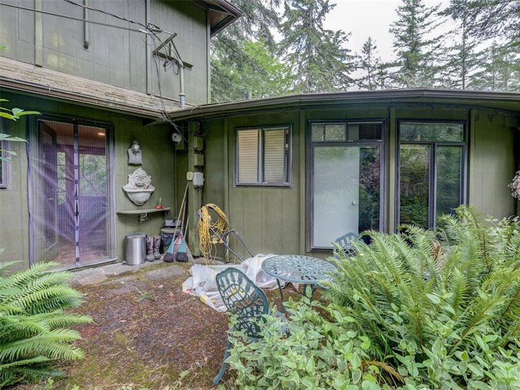 3383 Lakeridge Place, Highlands, BC, V9E 1C8 - 24