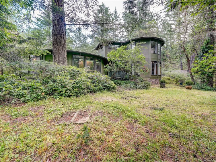 3383 Lakeridge Place, Highlands, BC, V9E 1C8 - 27