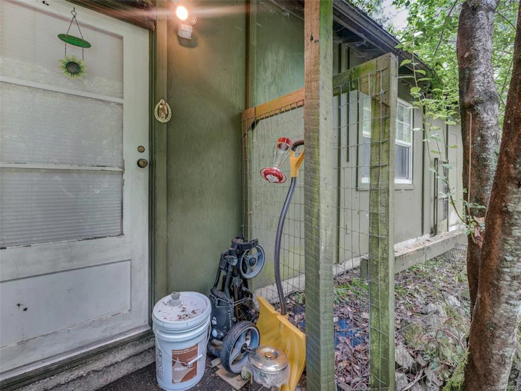 3383 Lakeridge Place, Highlands, BC, V9E 1C8 - 36