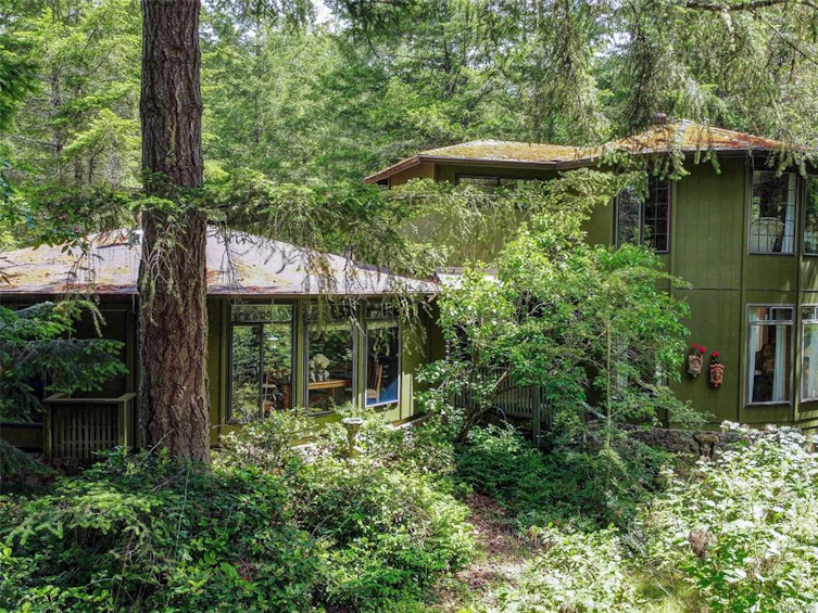3383 Lakeridge Place, Highlands, BC, V9E 1C8 - 44