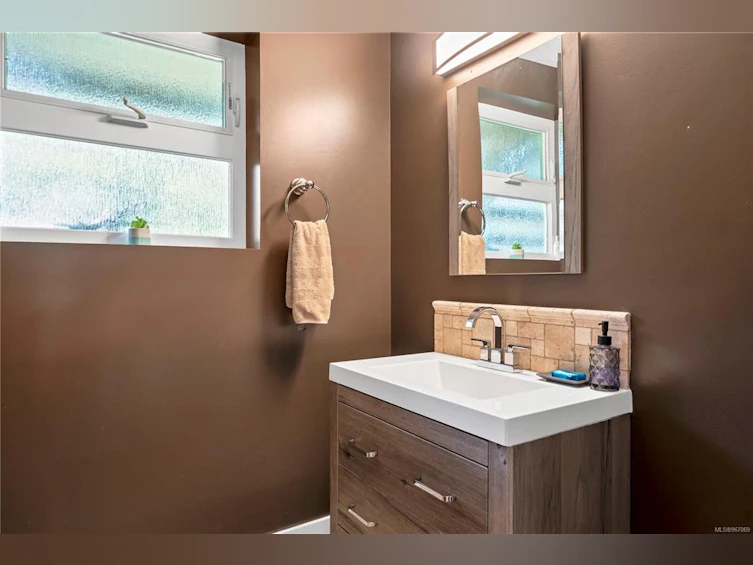 160 5th Avenue, Campbell River, BC, V9W 3X3 - 52