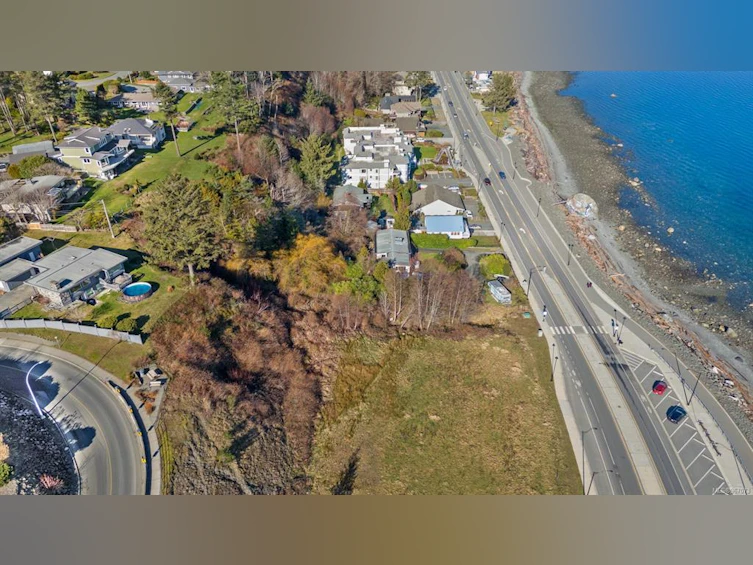 1266 S Island Highway, Campbell River, BC, V9W 1B5 - 12