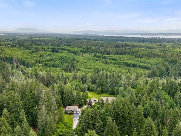3390 York Road, Campbell River, BC, V9H 1B1 - 2