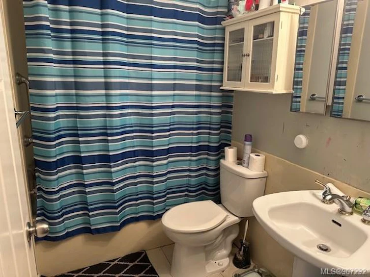 71 Wellington Road, Lake Cowichan, BC, V0R 2G0 - 12