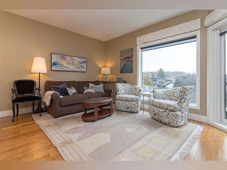 205-2589 Penrhyn Street, Saanich, BC, V8N 1G4 - 4