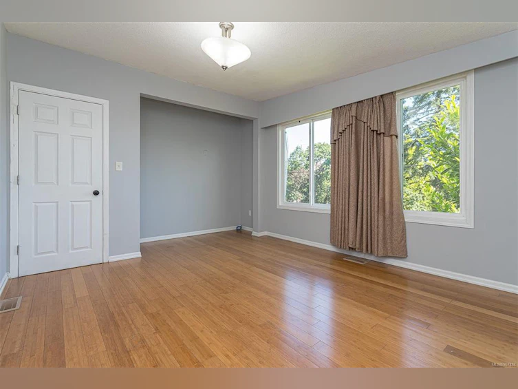 777 Newbury Street, Saanich, BC, V9A 2C2 - 8