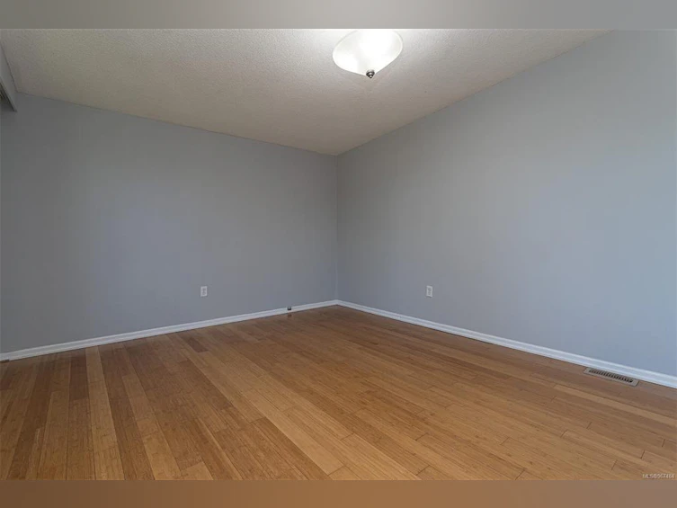 777 Newbury Street, Saanich, BC, V9A 2C2 - 9