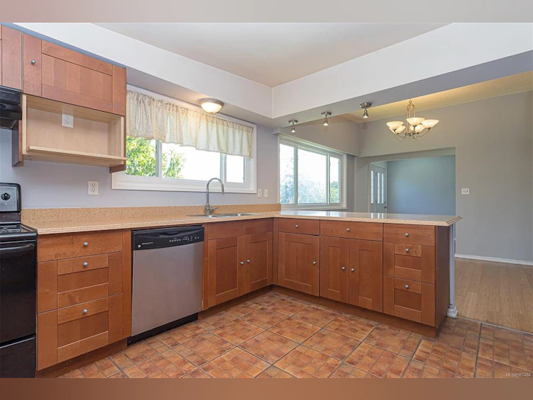 777 Newbury Street, Saanich, BC, V9A 2C2 - 15