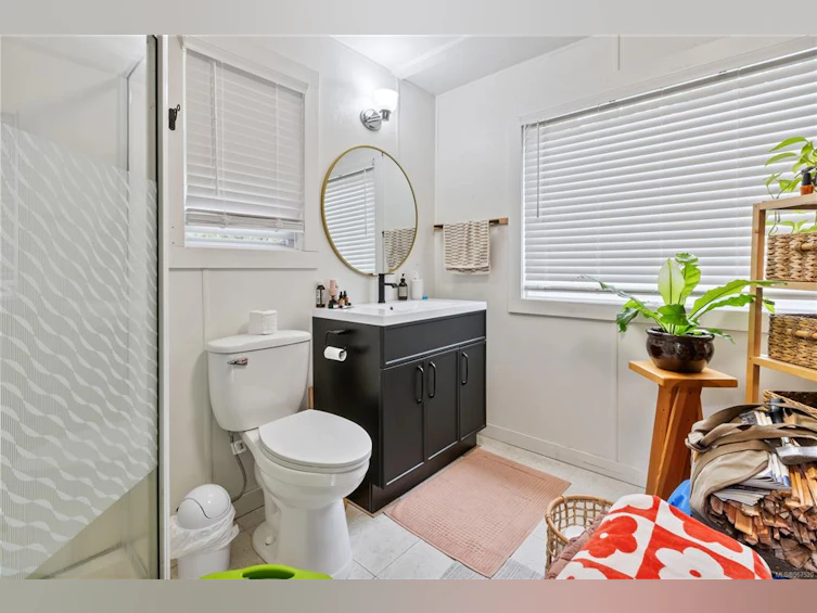 15 Sutton Road, Ucluelet, BC, V0R 3A0 - 17