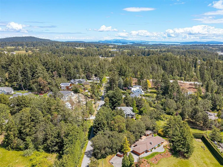 585 Norris Road, North Saanich, BC, V8L 5M8 - 52