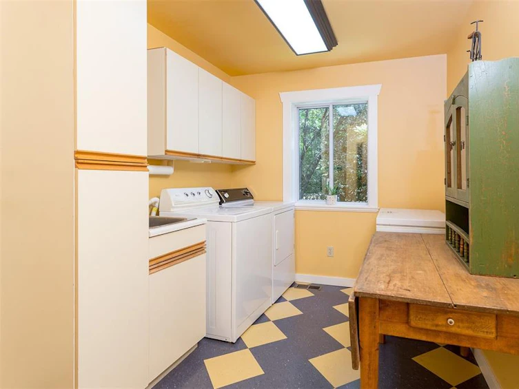 585 Norris Road, North Saanich, BC, V8L 5M8 - 38
