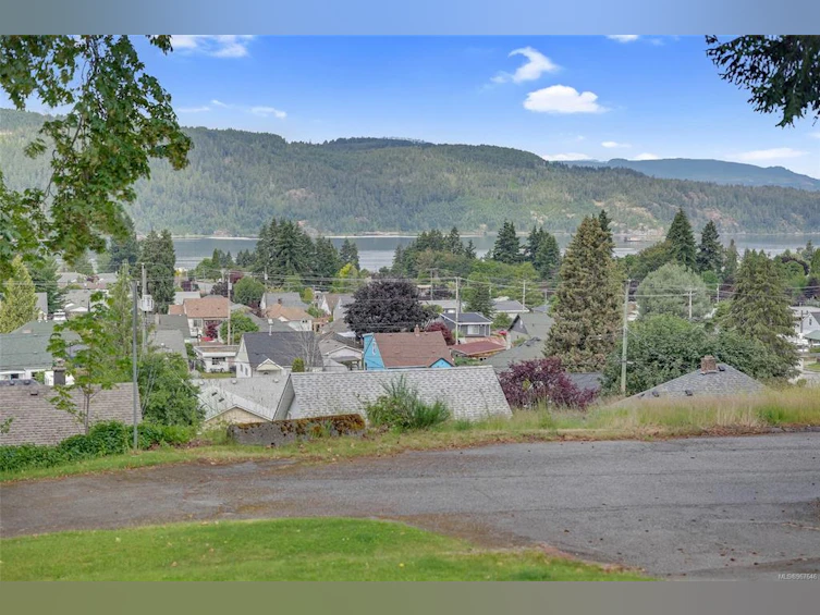 2451 12th Avenue, Port Alberni, BC, V9Y 2V2 - 3