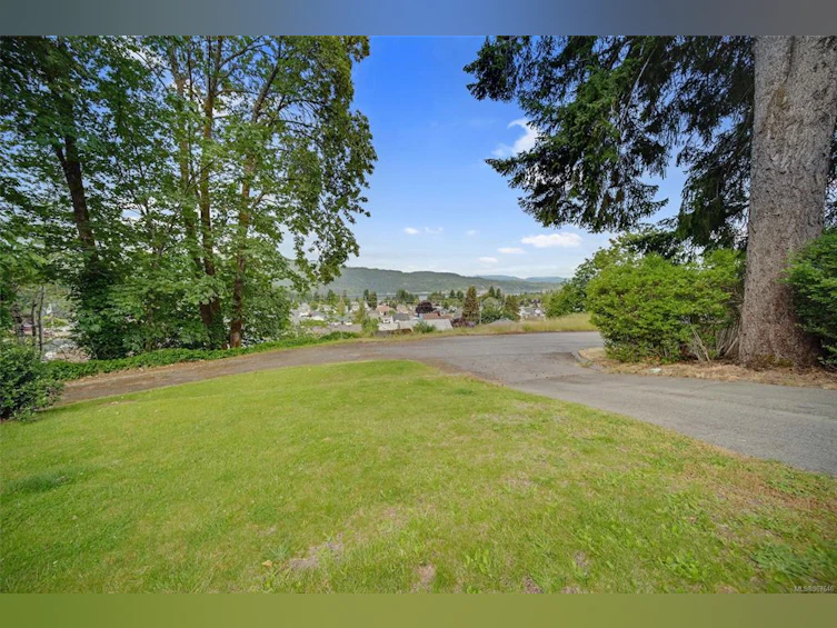 2451 12th Avenue, Port Alberni, BC, V9Y 2V2 - 4