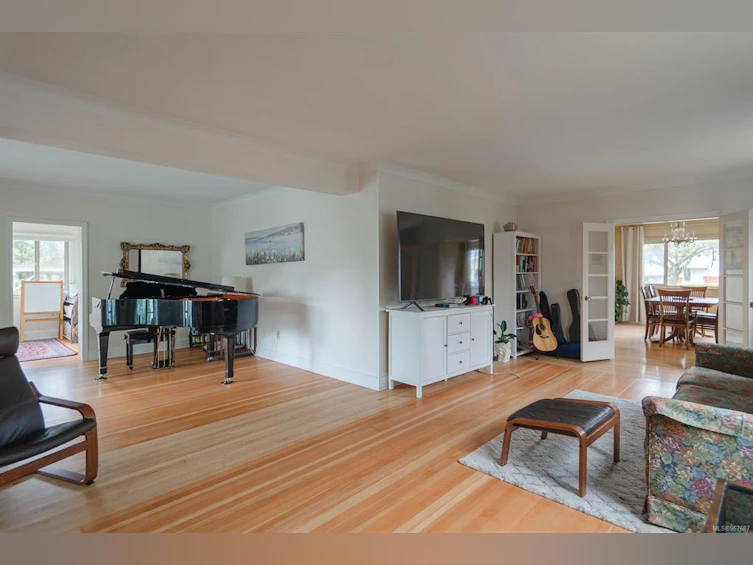 4690 Elizabeth Street, Port Alberni, BC, V9Y 6L7 - 35