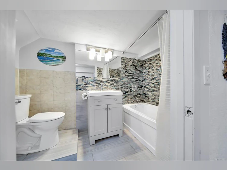 5028 Montrose Street, Port Alberni, BC, V9Y 1M2 - 35