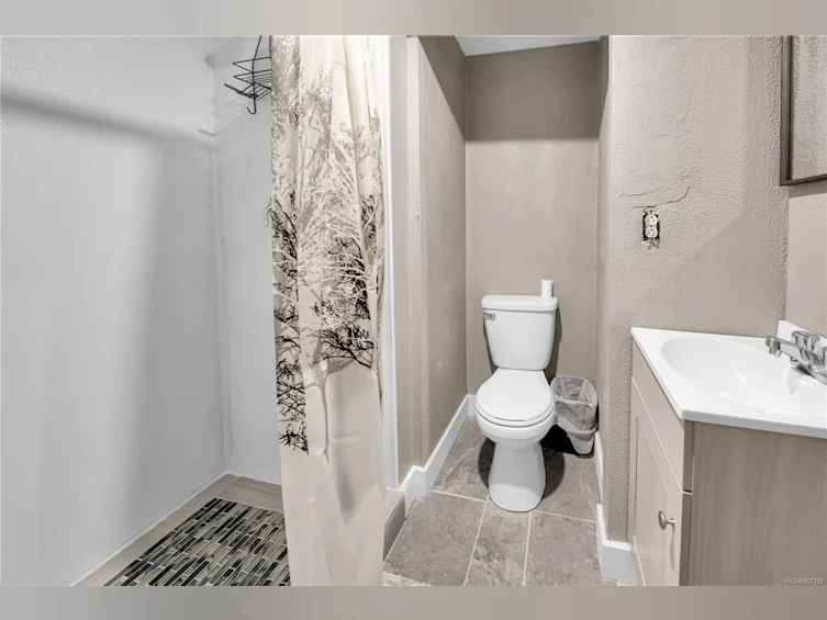 5028 Montrose Street, Port Alberni, BC, V9Y 1M2 - 39