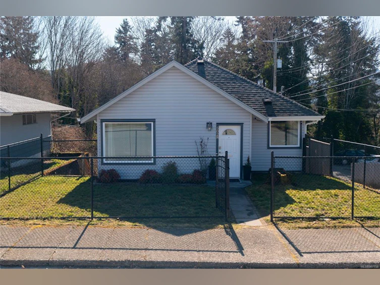 5028 Montrose Street, Port Alberni, BC, V9Y 1M2 - 44