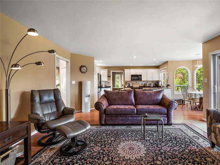8273 Thomson Place, Central Saanich, BC, V8M 1T6 - 13