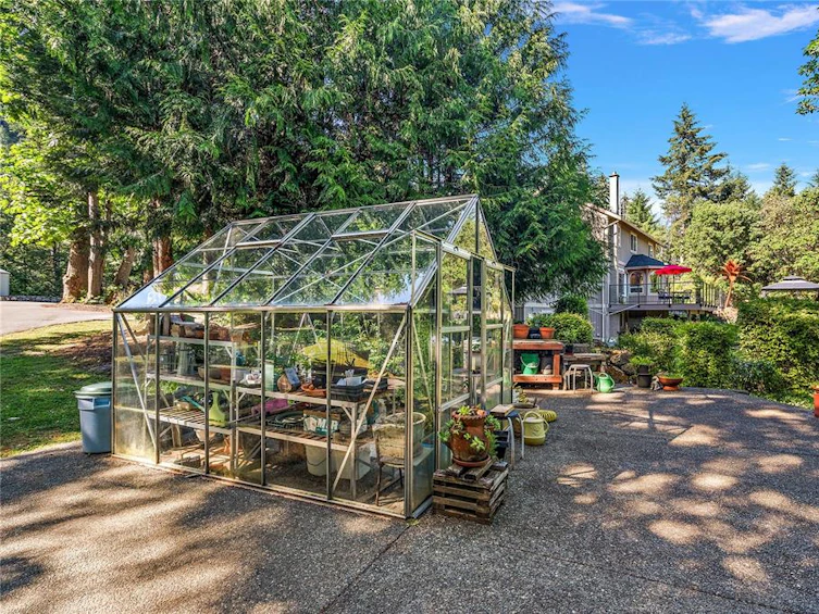 8273 Thomson Place, Central Saanich, BC, V8M 1T6 - 22