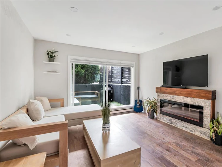 103-909 Pembroke Street, Victoria, BC, V8T 4Z5 - 4