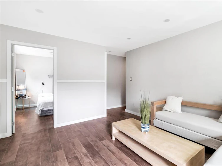 103-909 Pembroke Street, Victoria, BC, V8T 4Z5 - 8