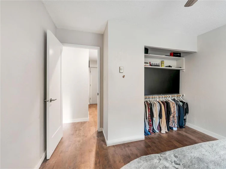 103-909 Pembroke Street, Victoria, BC, V8T 4Z5 - 12