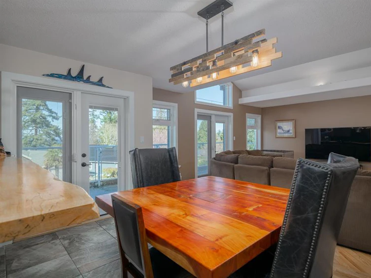 5375 Bayshore Drive, Nanaimo, BC, V9V 1R5 - 9
