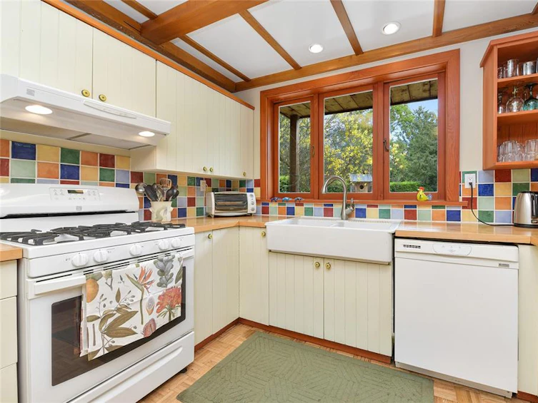 625 Fernhill Road, Mayne Island, BC, V0N 2J2 - 31