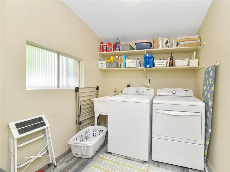 625 Fernhill Road, Mayne Island, BC, V0N 2J2 - 33