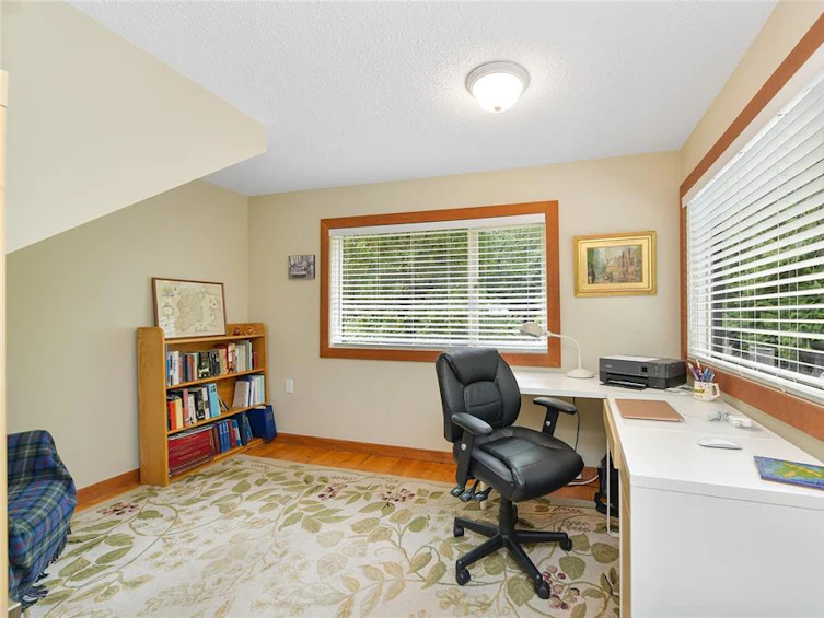 625 Fernhill Road, Mayne Island, BC, V0N 2J2 - 37