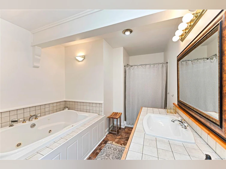 72 Park Road, Lake Cowichan, BC, V0R 2G0 - 22