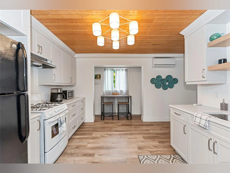 72 Park Road, Lake Cowichan, BC, V0R 2G0 - 51