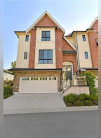 2853 Turnstyle Crescent