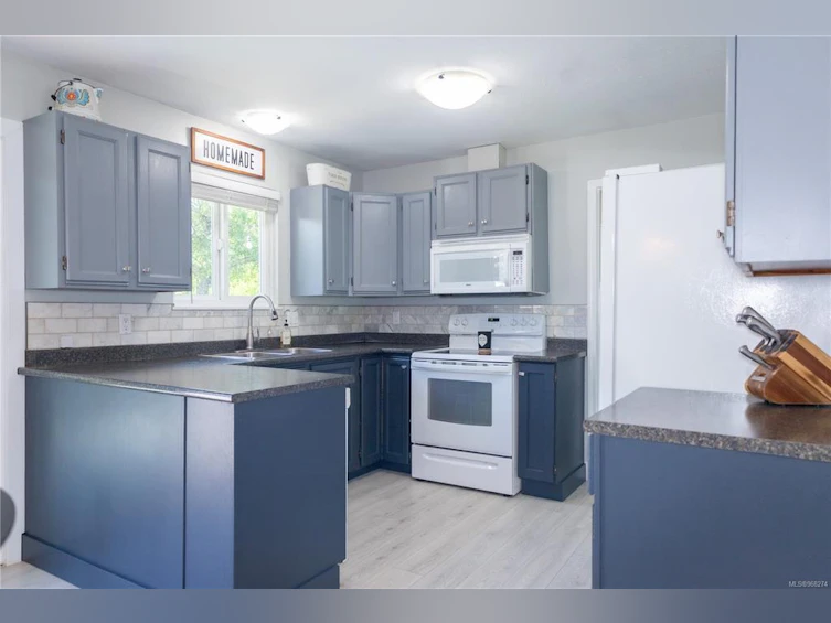 519 Grayson Road, Campbell River, BC, V9W 6K3 - 13