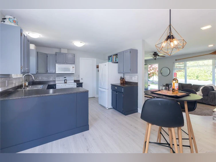 519 Grayson Road, Campbell River, BC, V9W 6K3 - 14