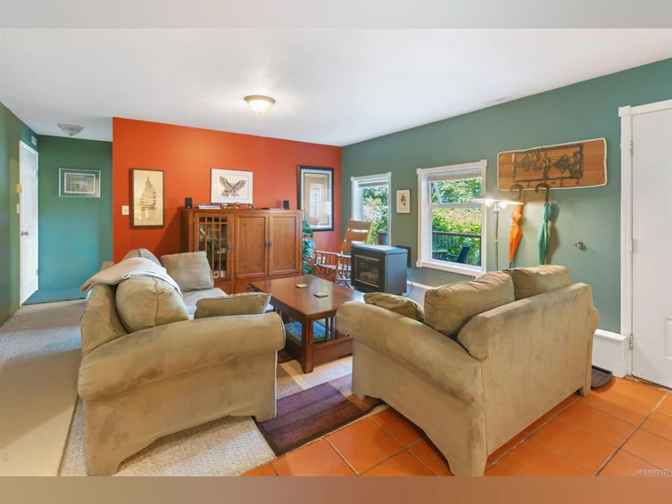 131 Garden Street, Ucluelet, BC, V0R 3A0 - 43