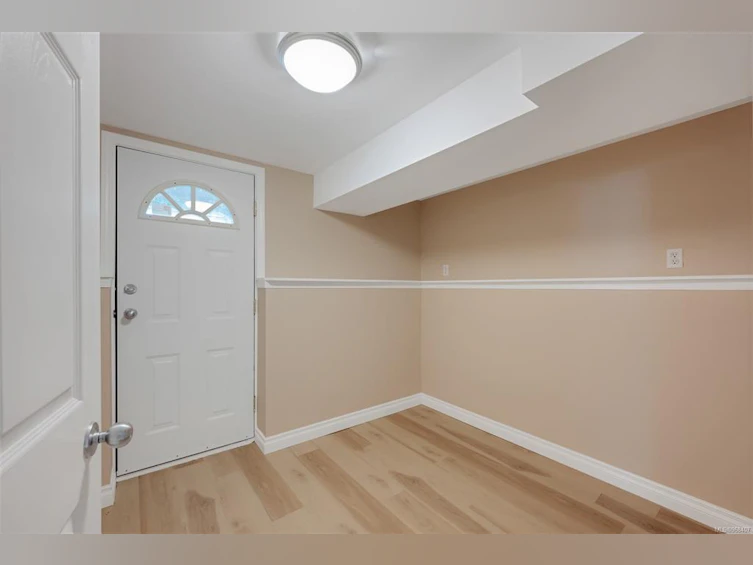 520 Craigflower Road, Victoria, BC, V9A 2V9 - 39