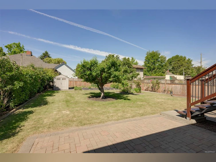 520 Craigflower Road, Victoria, BC, V9A 2V9 - 49
