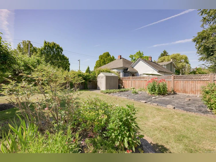 520 Craigflower Road, Victoria, BC, V9A 2V9 - 55