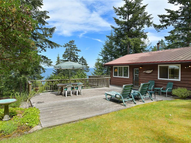 646 Edith Point Road, Mayne Island BC V0N 2J1