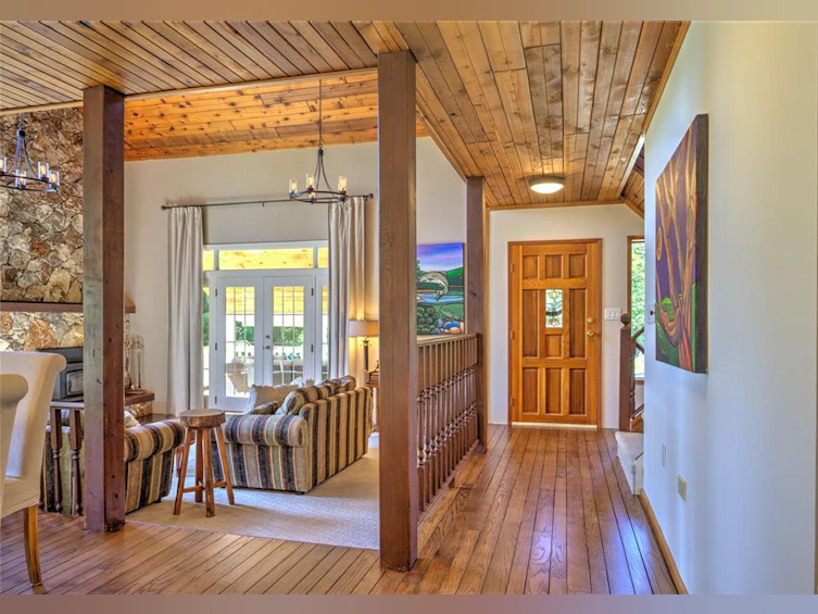7476 Neva Road, Lake Cowichan, BC, V0R 2G0 - 7