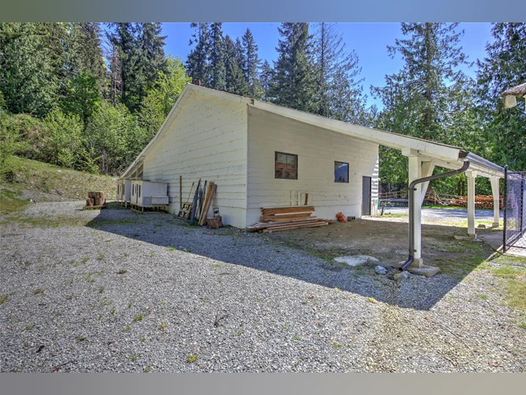 7476 Neva Road, Lake Cowichan, BC, V0R 2G0 - 85