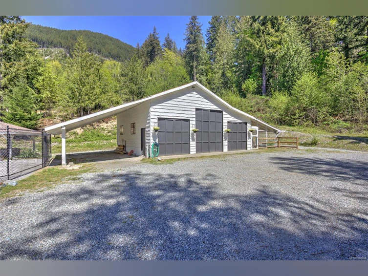 7476 Neva Road, Lake Cowichan, BC, V0R 2G0 - 86