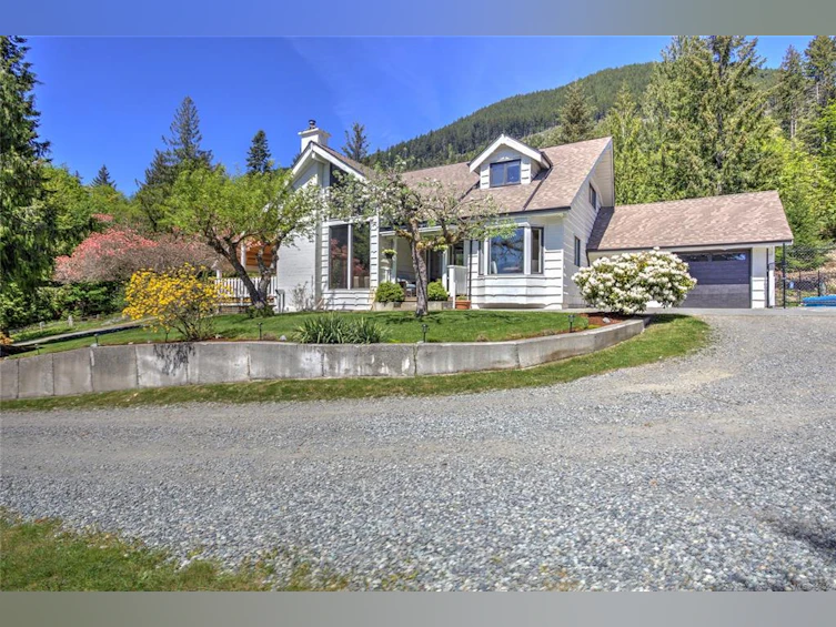 7476 Neva Road, Lake Cowichan, BC, V0R 2G0 - 91