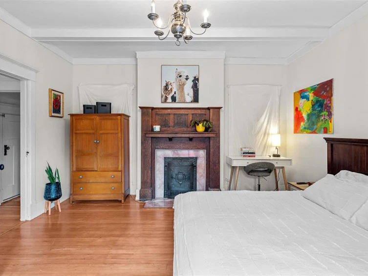 941 Fullerton Avenue, Victoria, BC, V9A 3Z9 - 15